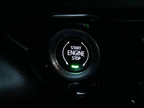 Used 2024 Chevrolet Silverado 1500 LT image 26