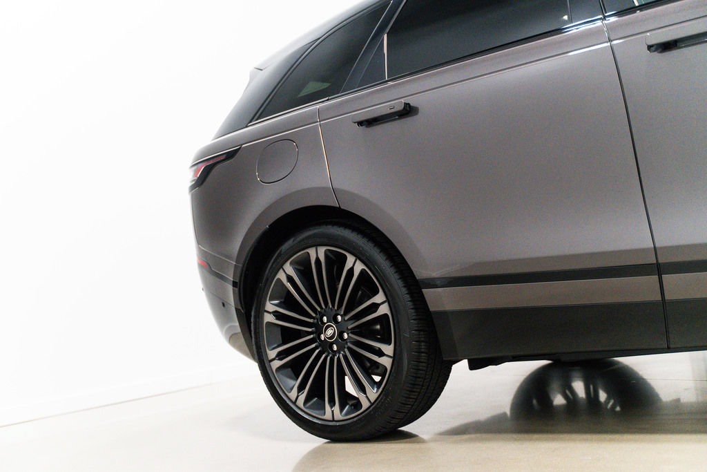 Used 2026 Land Rover Range Rover Velar Autobiography AWD/4WD image 5