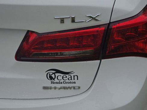 Used 2018 Acura TLX V6 SH-AWD w/ Technology Pkg image 27