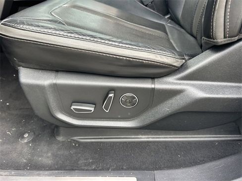 New 2025 Ford F350 Platinum w/ Tremor Off-Road Package image 21