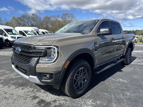 New 2025 Ford Ranger XLT w/ FX4 Off-Road Package image 2