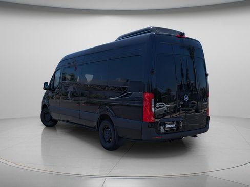 New 2025 Mercedes-Benz Sprinter 2500 image 2