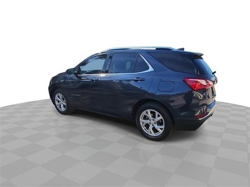 Certified 2019 Chevrolet Equinox LT image 6