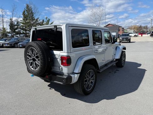 Used 2024 Jeep Wrangler High Altitude image 4