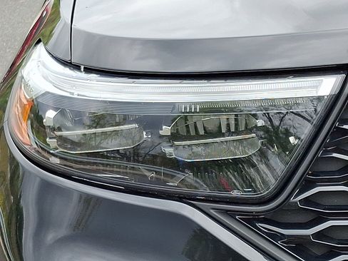 Certified 2021 Ford Explorer ST w/ Equipment Group 401A image 9