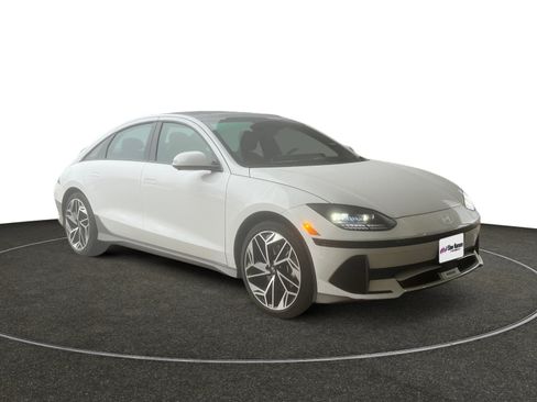 Certified 2025 Hyundai Ioniq 6 Limited image 9