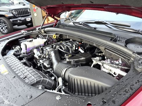 New 2025 Jeep Grand Cherokee Altitude image 16