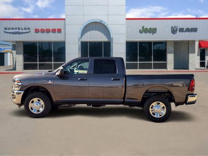 New 2026 RAM 2500 Tradesman w/ Chrome Appearance Group