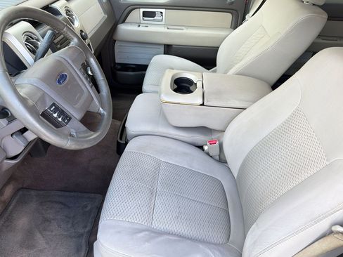 Used 2010 Ford F150 XLT image 20