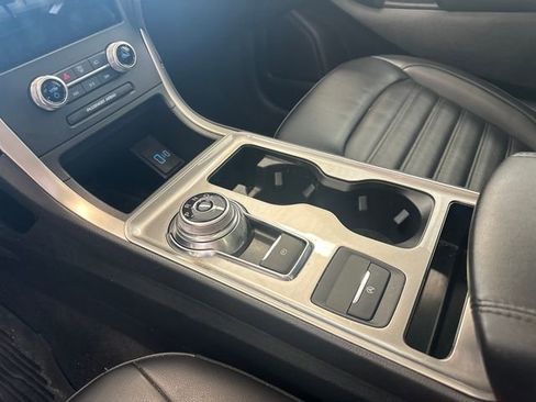 Used 2024 Ford Edge SEL w/ Convenience Package AWD/4WD image 5