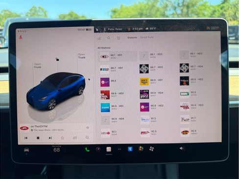 Used 2022 Tesla Model Y Long Range AWD/4WD image 27