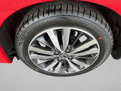 Used 2017 Honda Fit EX image 17