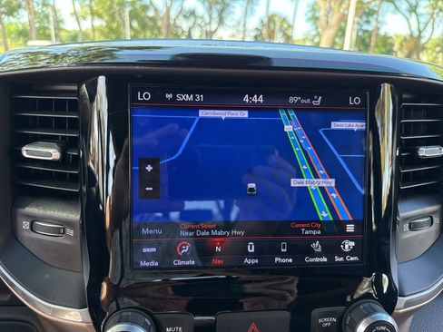 Used 2019 RAM 2500 Laramie w/ Night Edition AWD/4WD image 35