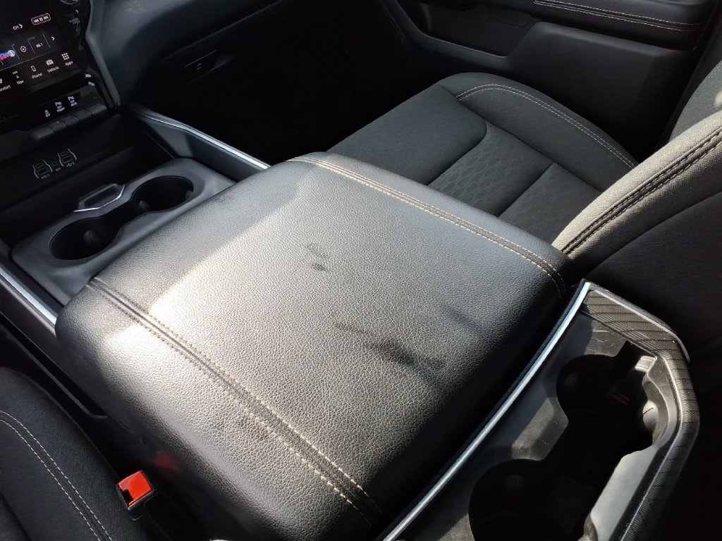 Used 2025 RAM 1500 Big Horn AWD/4WD image 18