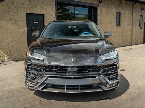 Used 2021 Lamborghini Urus AWD/4WD image 3