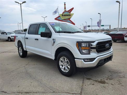 Used 2023 Ford F150 XLT image 13