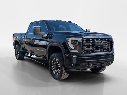 Used 2024 GMC Sierra 2500 Denali Ultimate w/ Max Trailering Package AWD/4WD image 2