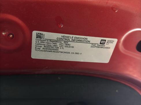 Used 2024 Chevrolet Colorado Z71 w/ Z71 Convenience Package 2 image 37