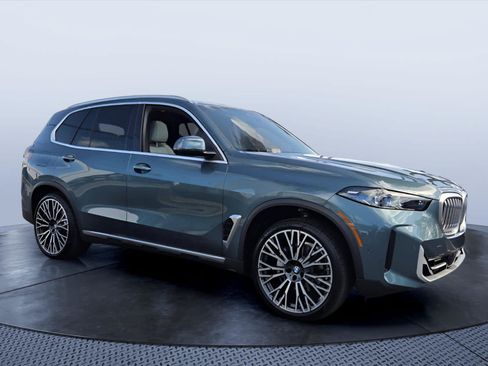 Used 2026 BMW X5 sDrive40i w/ Premium Package RWD image 1