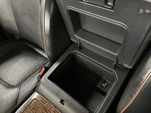 Used 2020 Nissan Armada SL w/ Premium Package image 64