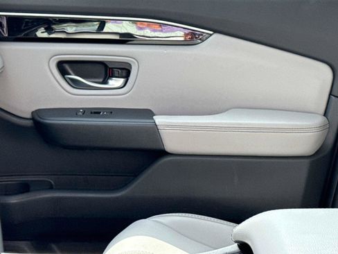 Certified 2024 Honda Pilot EX-L image 24