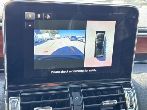 Used 2021 Lincoln Navigator Reserve w/ Luxury Package AWD/4WD image 34