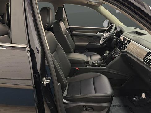 Used 2023 Volkswagen Atlas SEL image 31