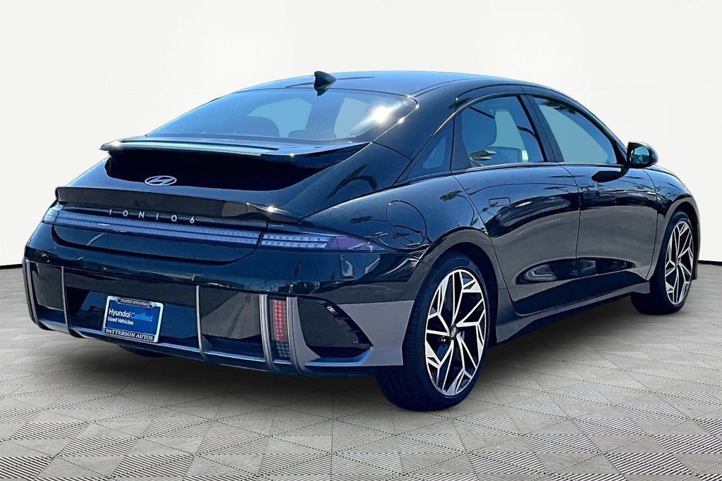 Used 2024 Hyundai Ioniq 6 SEL RWD image 2