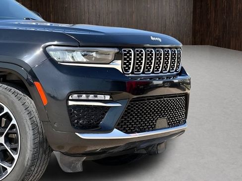 Used 2022 Jeep Grand Cherokee Summit AWD/4WD image 8