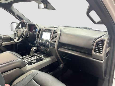 Used 2018 Ford F150 Raptor w/ Equipment Group 802A Luxury image 31