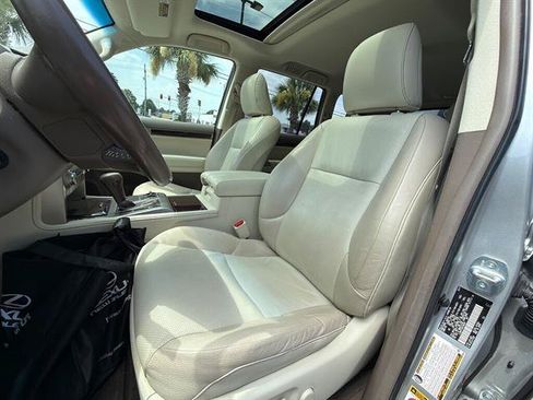 Used 2017 Lexus GX 460 Premium AWD/4WD image 10