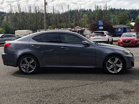 Used 2012 Lexus IS 250 w/ Premium Pkg Value Edition RWD image 10