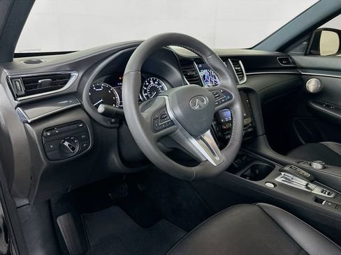 Used 2023 INFINITI QX50 Sport AWD/4WD image 9