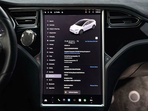 Used 2016 Tesla Model X 75D image 14