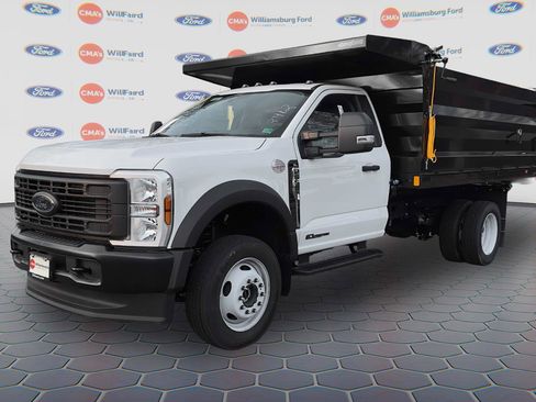 New 2024 Ford F550 4x4 Regular Cab Super Duty image 1