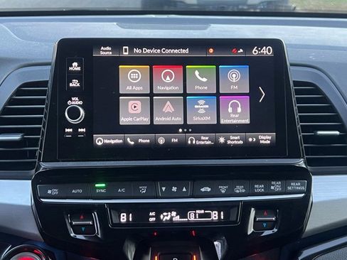 Used 2026 Honda Odyssey Touring image 23