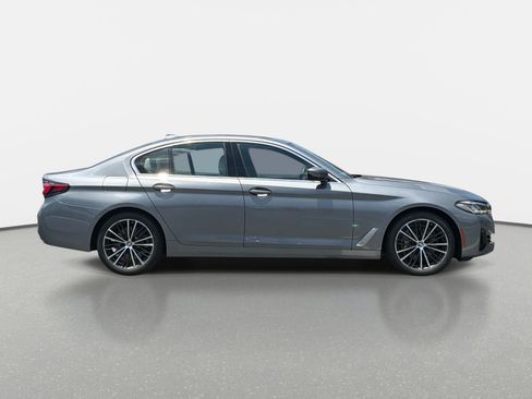 Used 2023 BMW 540i xDrive w/ Convenience Package AWD/4WD image 2