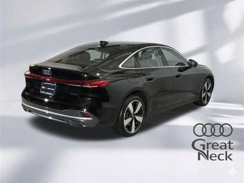 Used 2025 Audi A5 2.0T Premium Plus w/ Premium Plus image 10