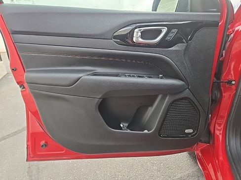 Used 2022 Jeep Compass Limited w/ (RED) Package image 15
