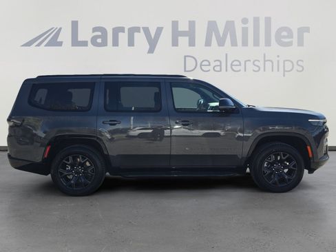 New 2026 Jeep Grand Wagoneer Limited AWD/4WD image 6
