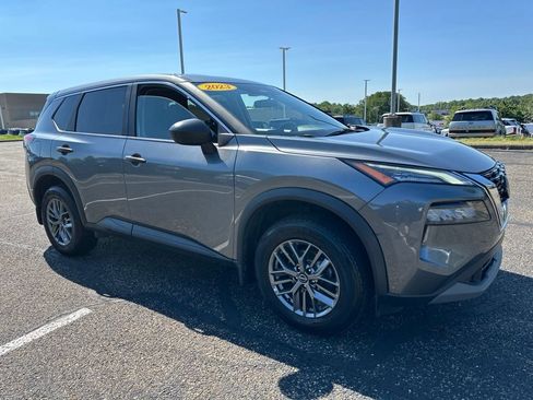Used 2023 Nissan Rogue S AWD/4WD image 13