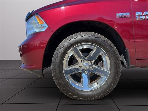 Used 2018 RAM 1500 Express w/ Express Value Package image 22