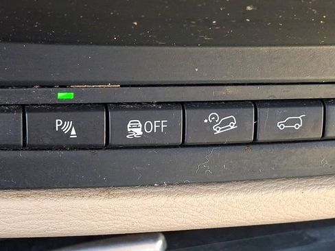 Used 2011 BMW X5 xDrive35i AWD/4WD image 25
