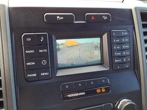Used 2018 Ford F250 XL w/ Power Equipment Group AWD/4WD image 23