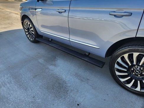 Used 2022 Lincoln Navigator Black Label image 29