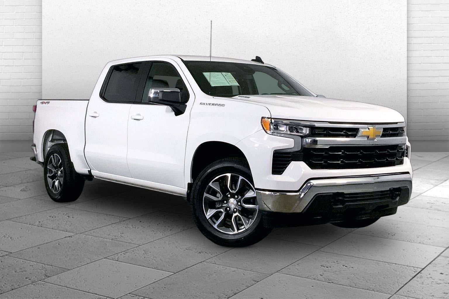 Used 2024 Chevrolet Silverado 1500 LT AWD/4WD image 1