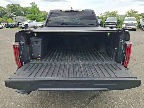 Used 2024 Toyota Tundra Platinum AWD/4WD image 30