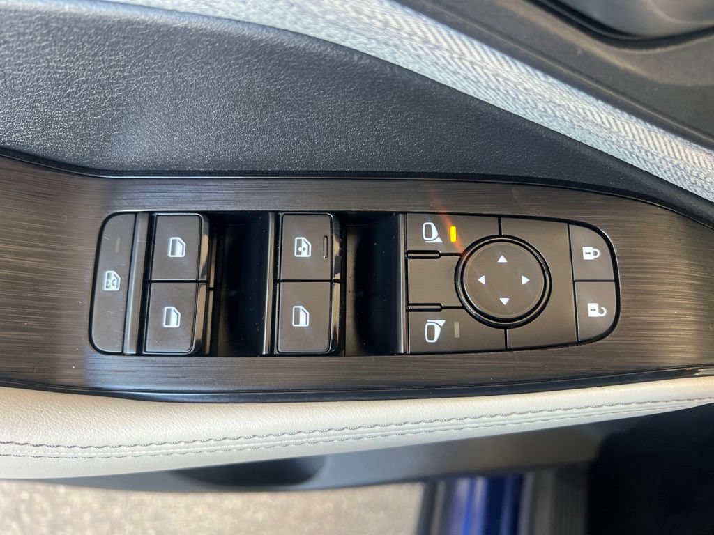Certified 2023 Nissan Rogue SV AWD/4WD image 46