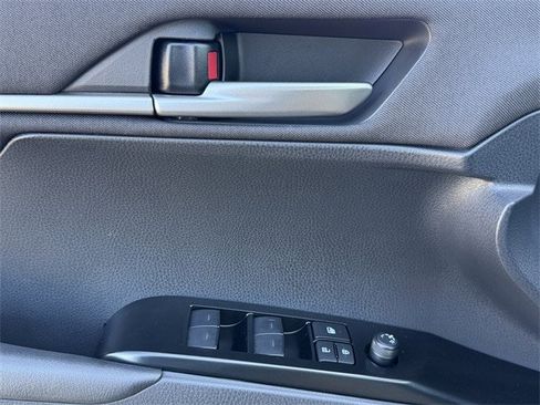 Used 2026 Toyota Camry LE image 22