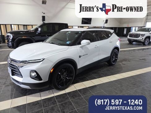 Used 2022 Chevrolet Blazer LT AWD/4WD image 1